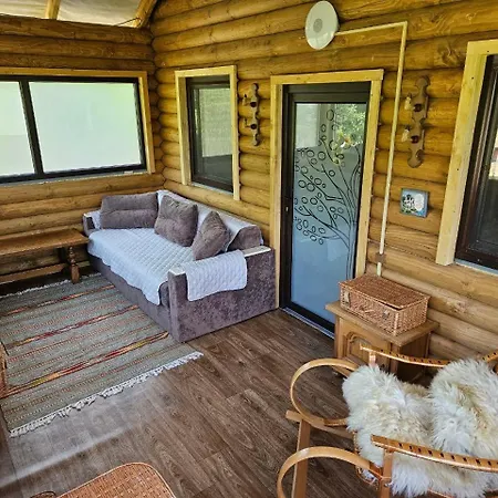 Садиба,Едемский Сад Holiday home *