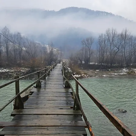 Holiday home Садиба,Едемский Сад Krasna (Transcarpathia)